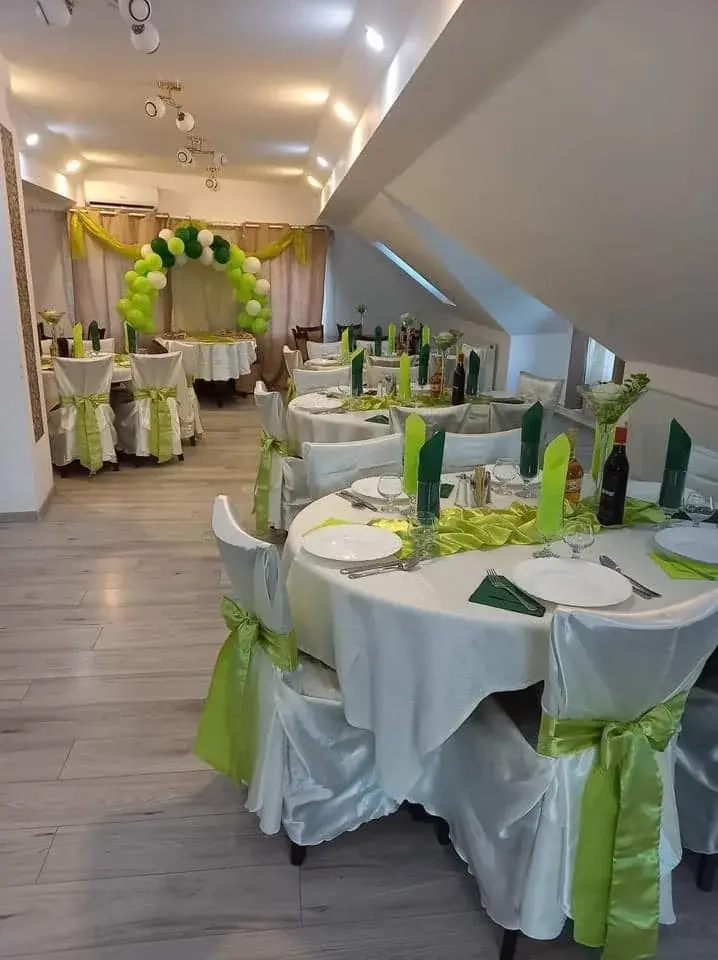 Restaurant nuntă Covasna – Restaurant Queen